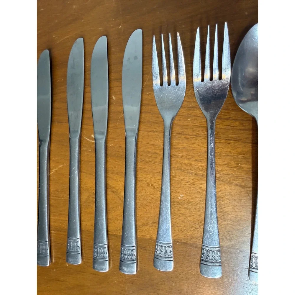 Richfield Utica Flatware Set 9pc Richfield Stainless Korea Vintage‎ Geometric